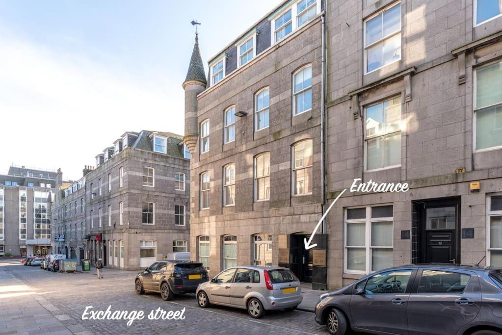 Silver Stone Suite - in the heart of Aberdeen Buitenkant foto